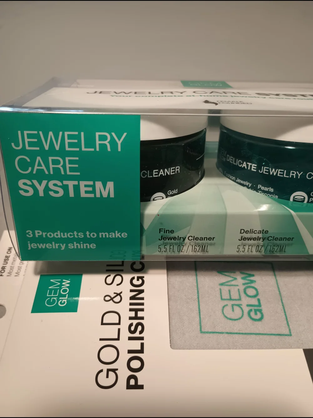 Gem Glow Gold & Silver Jewelry Care System And Polishing Cloth